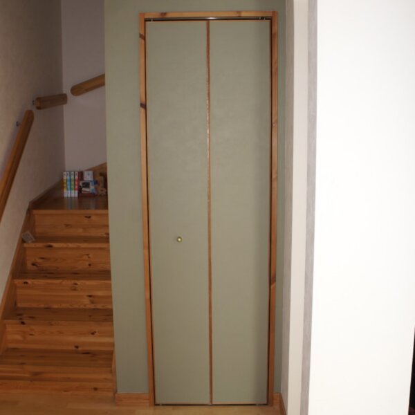 施工実績事例【収納扉DIY塗装】 東京都・M様邸｜case.014